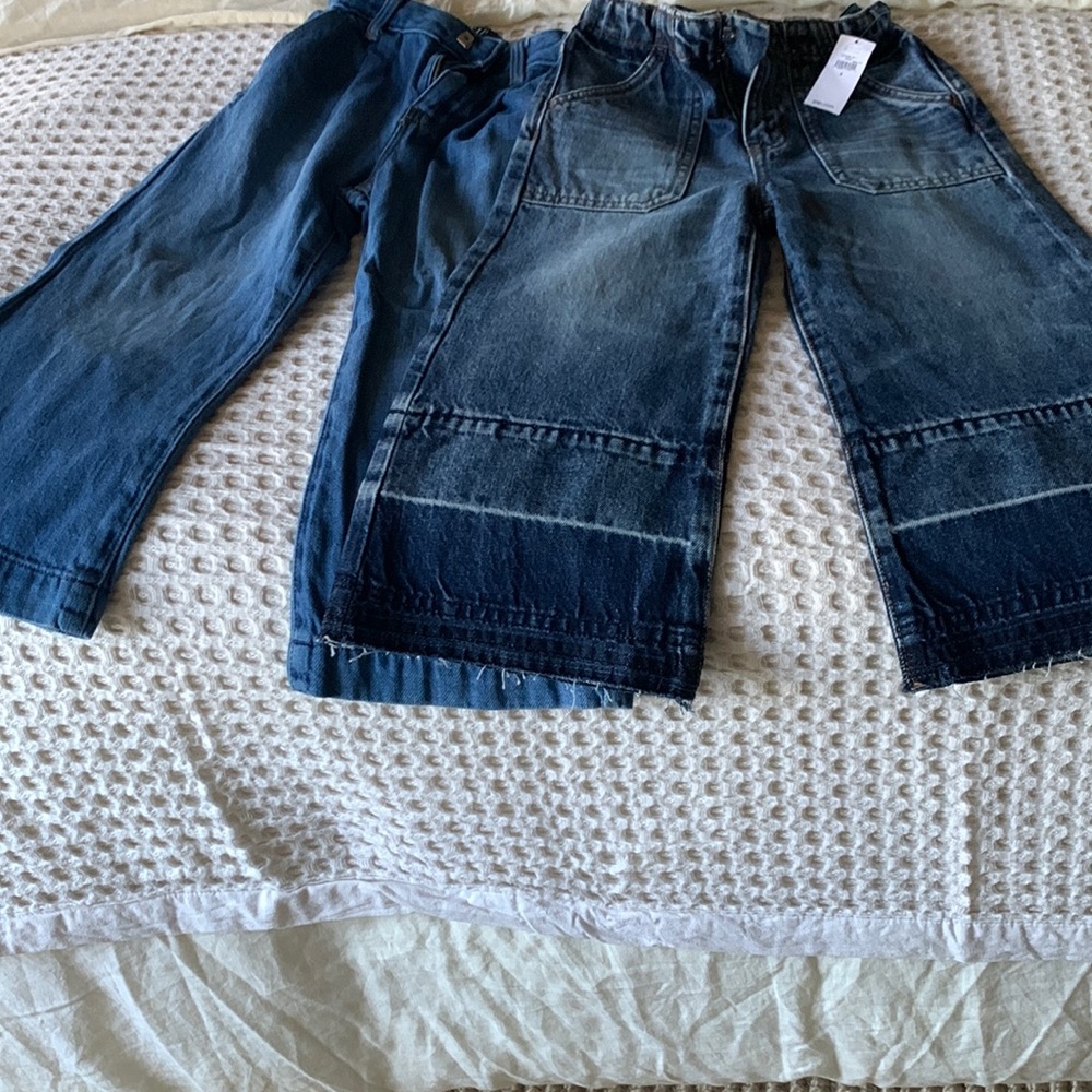 Gap Kids set of 2 ( bundle)high rise wide- leg crop jeans
